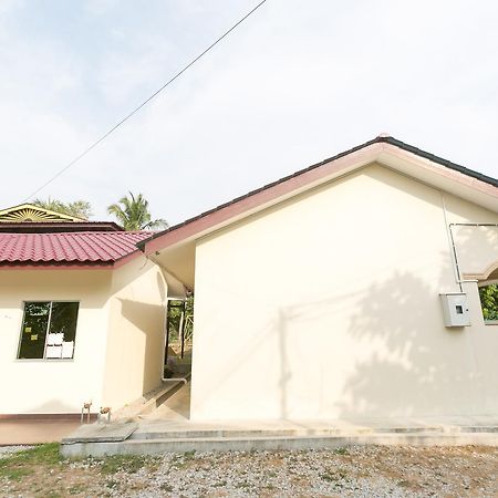 Sri Melor Inn Pantai Cenang  Kültér fotó